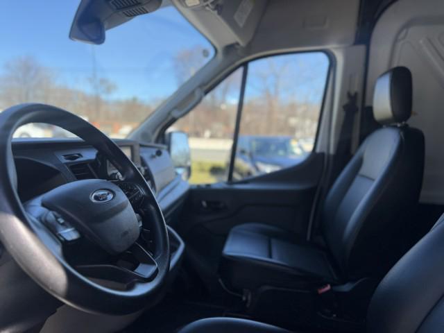 Photo of 2023 Oxford White Ford Transit-350