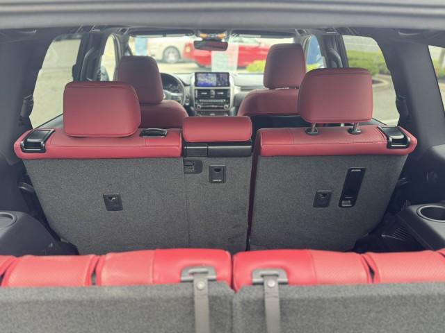 Photo of 2023 Black Onyx Lexus GX 460