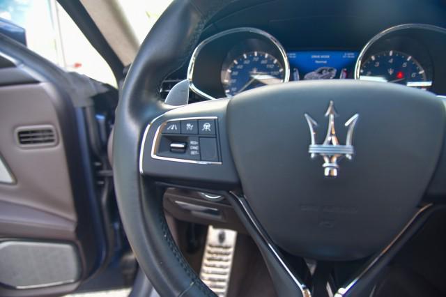 Photo of 2020 BLU SOFISTICATO Maserati Quattroporte