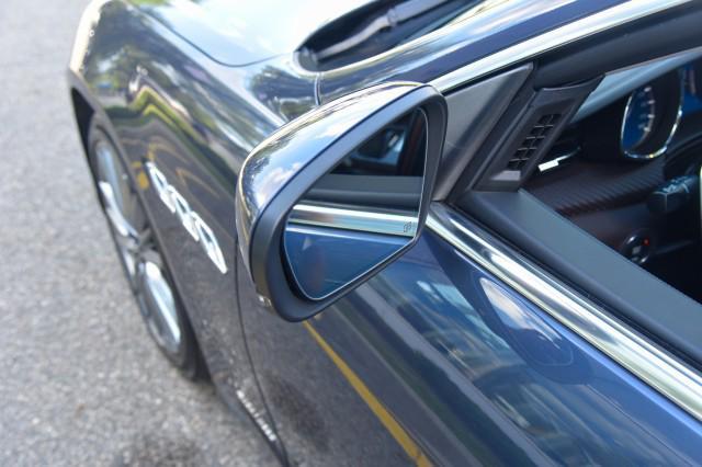 Photo of 2020 BLU SOFISTICATO Maserati Quattroporte