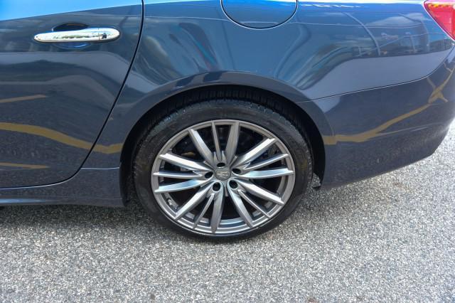 Photo of 2020 BLU SOFISTICATO Maserati Quattroporte