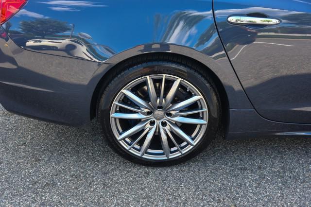 Photo of 2020 BLU SOFISTICATO Maserati Quattroporte