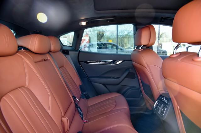 Photo of 2023 WHITE Maserati Levante