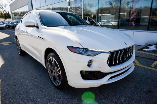 Photo of 2023 WHITE Maserati Levante