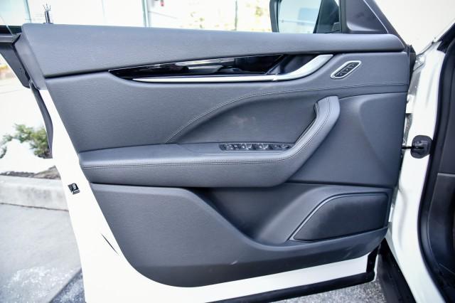 Photo of 2023 WHITE Maserati Levante