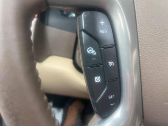 Photo of 2013 Black Chevrolet Suburban