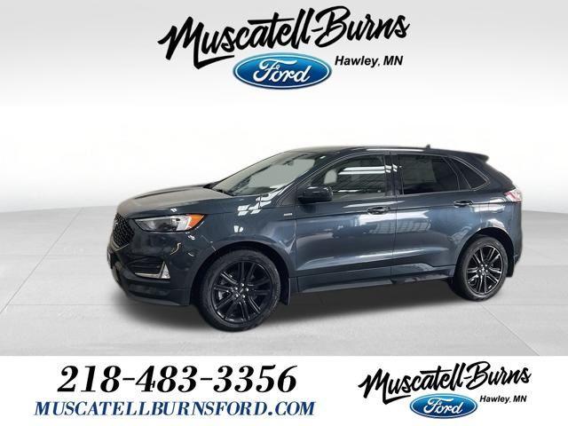 Photo of 2024 Stone Blue Metallic Ford Edge