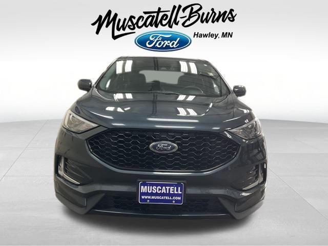 Photo of 2024 Stone Blue Metallic Ford Edge