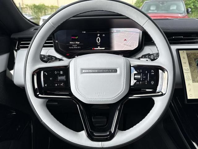 Photo of 2025 Santorini Black Land Rover Range Rover Sport