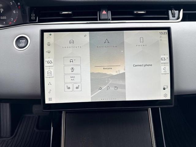 Photo of 2026 Fuji White Land Rover Range Rover Evoque