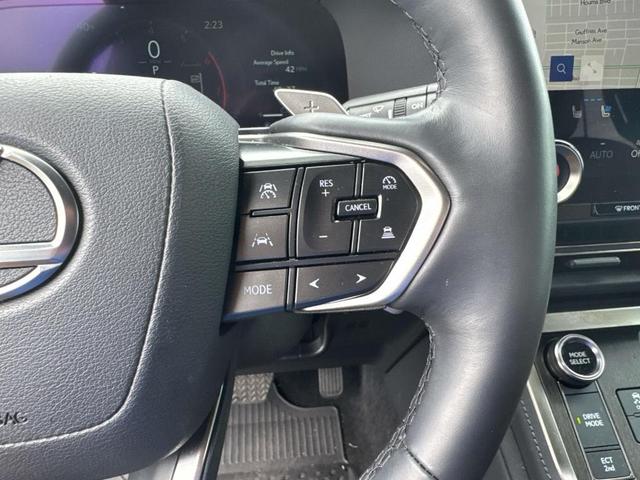 Photo of 2024 Black Lexus GX 550