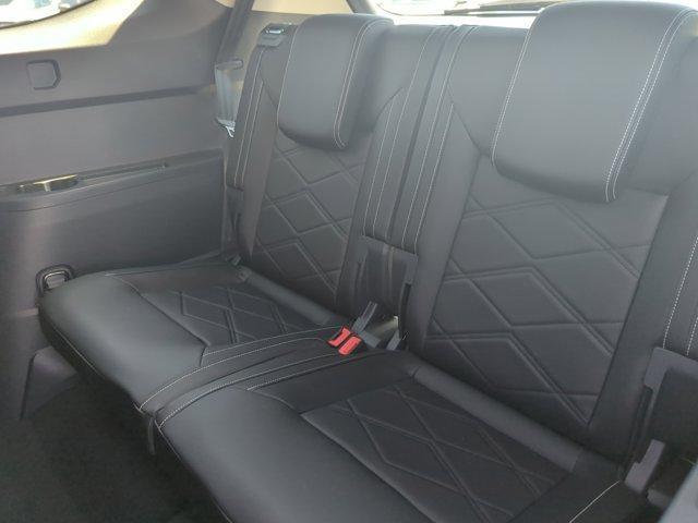 Photo of 2026 Silver Mist Metallic Volkswagen Atlas