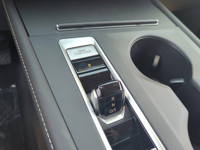 Photo of 2026 Silver Mist Metallic Volkswagen Atlas