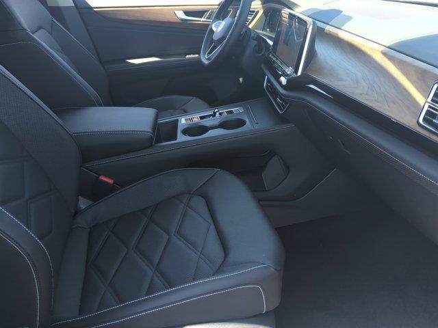 Photo of 2026 Silver Mist Metallic Volkswagen Atlas
