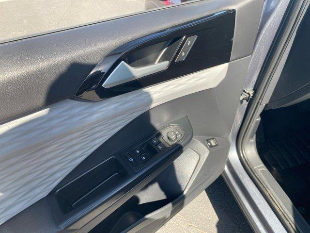 Photo of 2022 Platinum Gray Metallic Volkswagen Taos