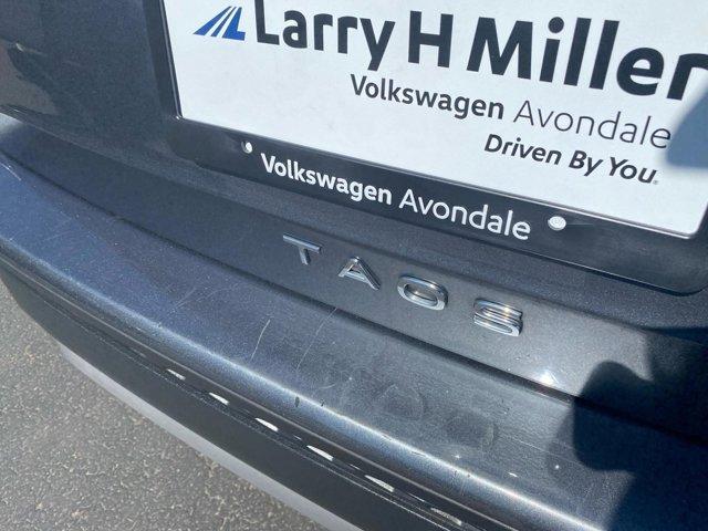 Photo of 2022 Platinum Gray Metallic Volkswagen Taos