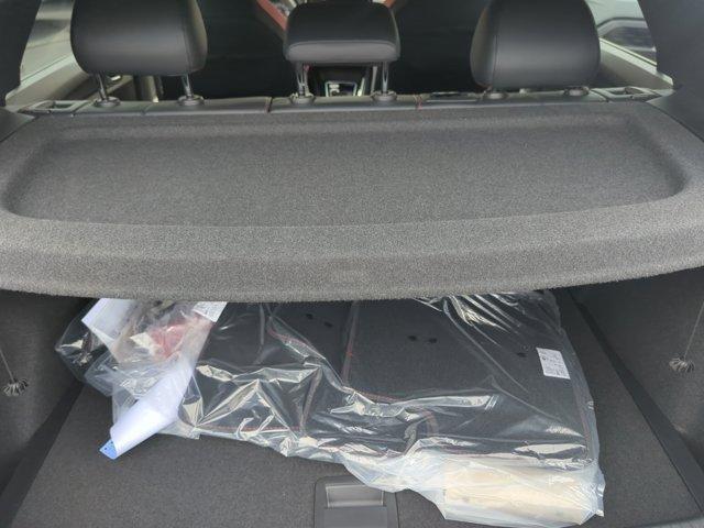 Photo of 2025 Oyster Silver Metallic Volkswagen Golf GTI