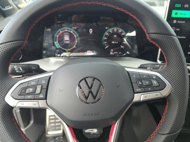 Photo of 2025 Oyster Silver Metallic Volkswagen Golf GTI
