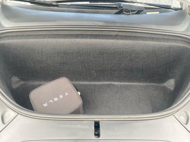 Photo of 2020 Pearl White Multi Tesla Model X