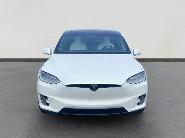 Photo of 2020 Pearl White Multi Tesla Model X