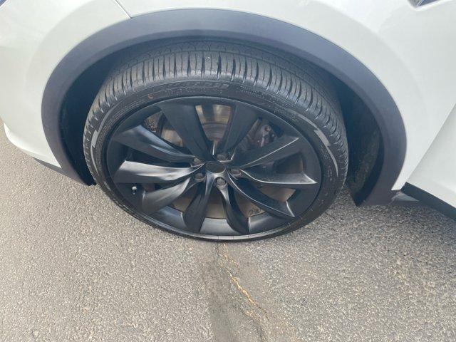 Photo of 2020 Pearl White Multi Tesla Model X