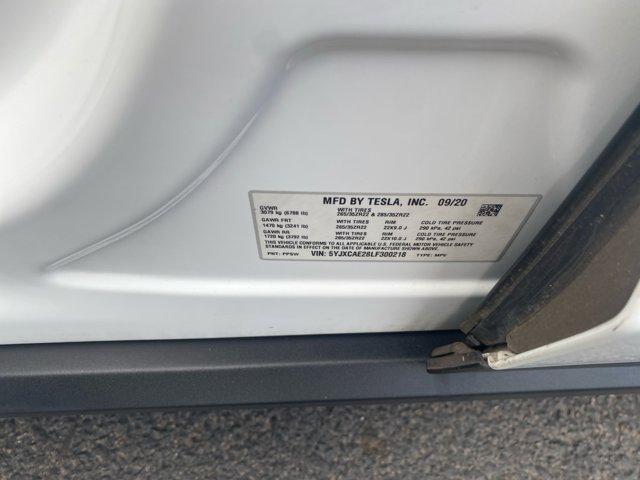 Photo of 2020 Pearl White Multi Tesla Model X