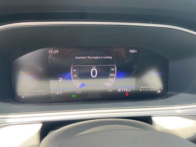 Photo of 2025 Deep Black Pearl Effect Volkswagen Taos