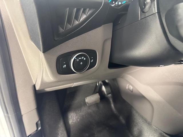 Photo of 2020 White Ford Transit Connect