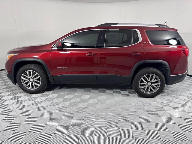 Photo of 2018 Red GMC Acadia