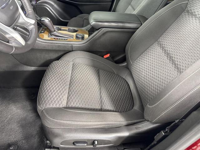 Photo of 2018 Red GMC Acadia