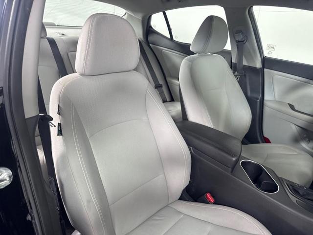 Photo of 2015 Black Kia Optima