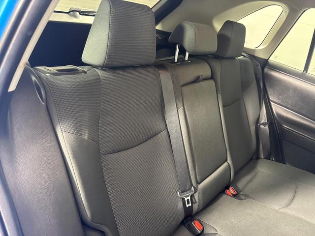 Photo of 2021 Blue Toyota RAV4 Hybrid