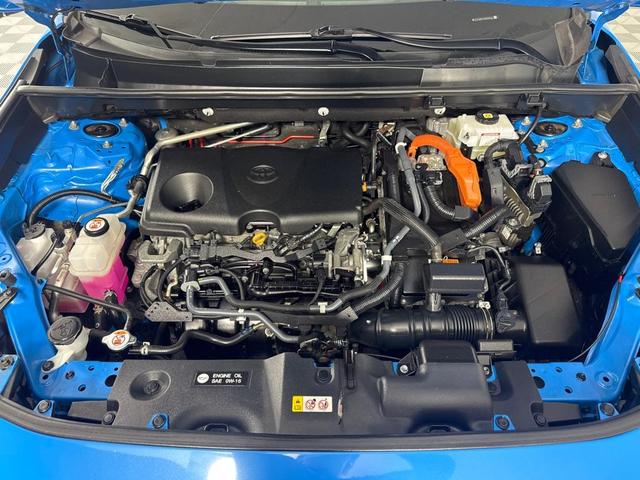 Photo of 2021 Blue Toyota RAV4 Hybrid