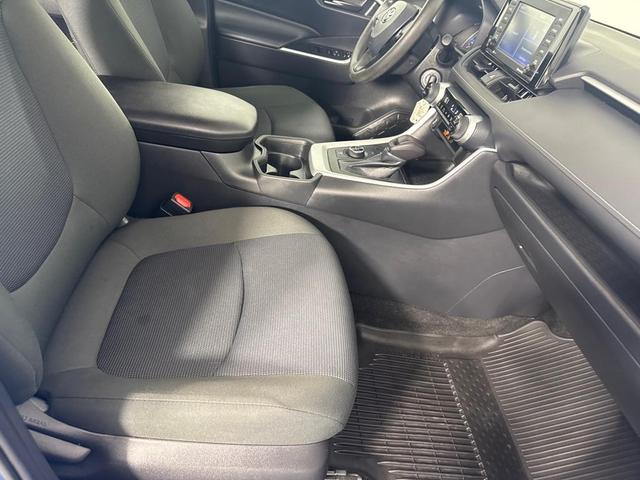 Photo of 2021 Blue Toyota RAV4 Hybrid