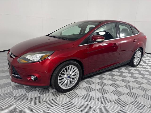 Photo of 2013 Red Ford Focus