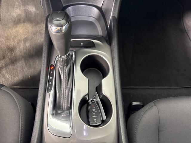 Photo of 2017 Silver Chevrolet Malibu