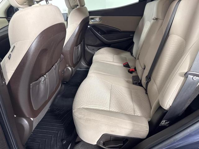Photo of 2017 Marlin Blue Hyundai Santa Fe Sport