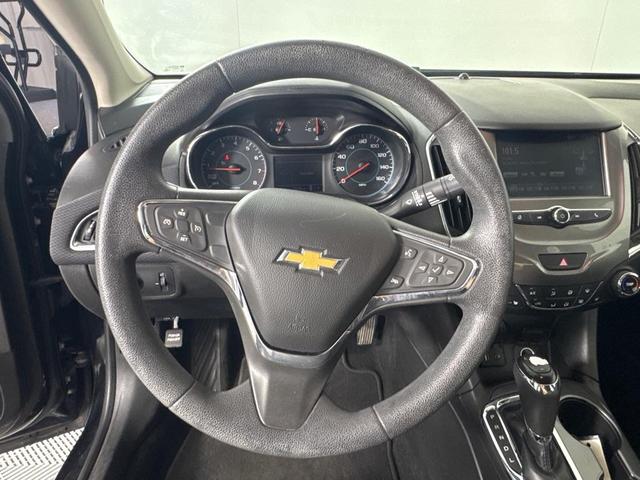 Photo of 2018 Black Chevrolet Cruze