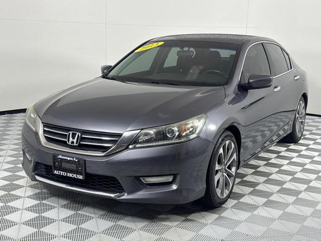 Photo of 2013 Gray Honda Accord
