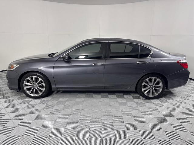 Photo of 2013 Gray Honda Accord