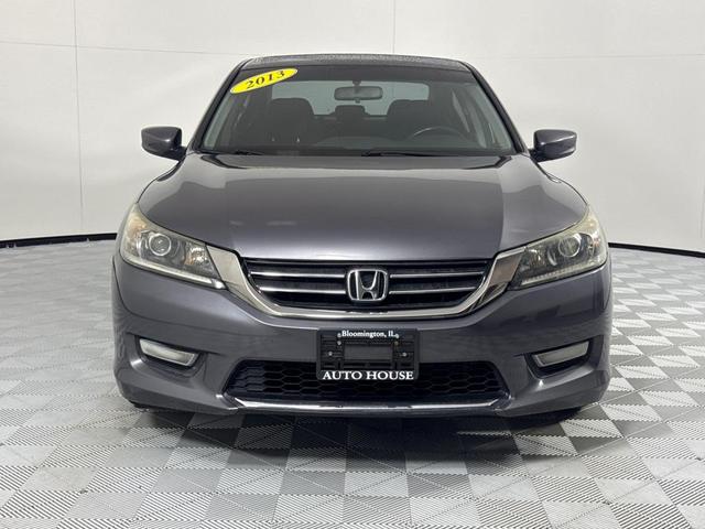Photo of 2013 Gray Honda Accord