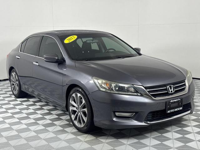 Photo of 2013 Gray Honda Accord