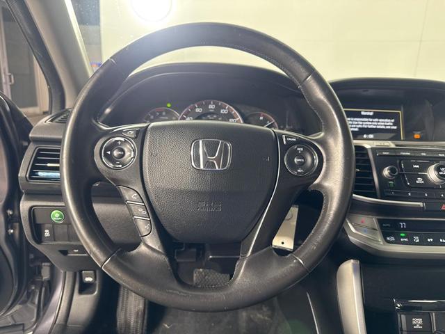Photo of 2013 Gray Honda Accord