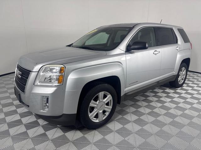 Photo of 2015 Silver GMC Terrain