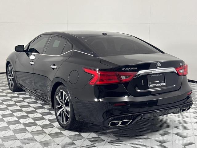 Photo of 2020 Black Nissan Maxima