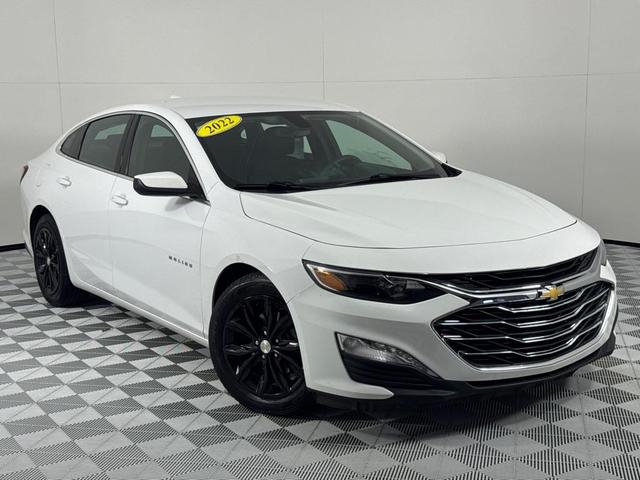 Photo of 2022 White Chevrolet Malibu