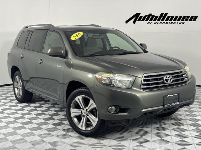 Photo of 2009 Green Toyota Highlander