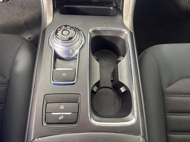 Photo of 2019 Gray Ford Fusion Hybrid