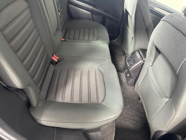 Photo of 2019 Gray Ford Fusion Hybrid