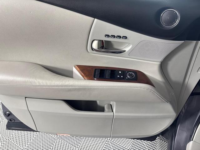 Photo of 2012 Gray Lexus RX 350